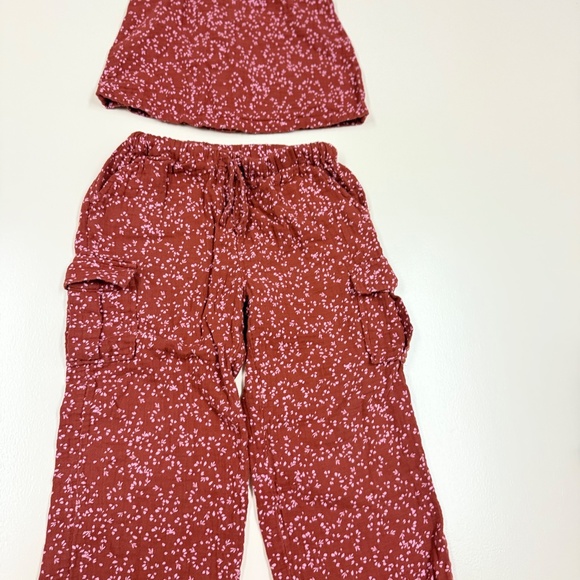 GAP 2-Piece Outfit! (Size 4) - Picture 6 of 9